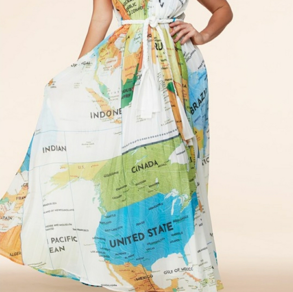 SELLING FAST‼️World Map Print Maxi Dress - Picture 2 of 16